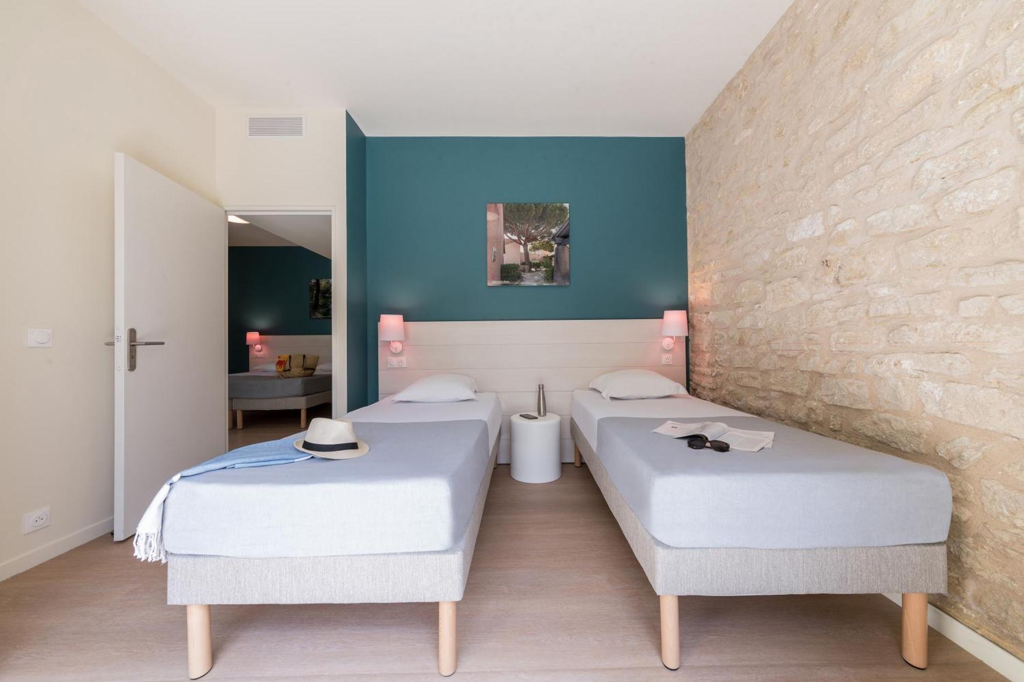 Belambra Clubs L'Isle Sur La Sorgue - Domaine De Mousquety Hotel ภายนอก รูปภาพ