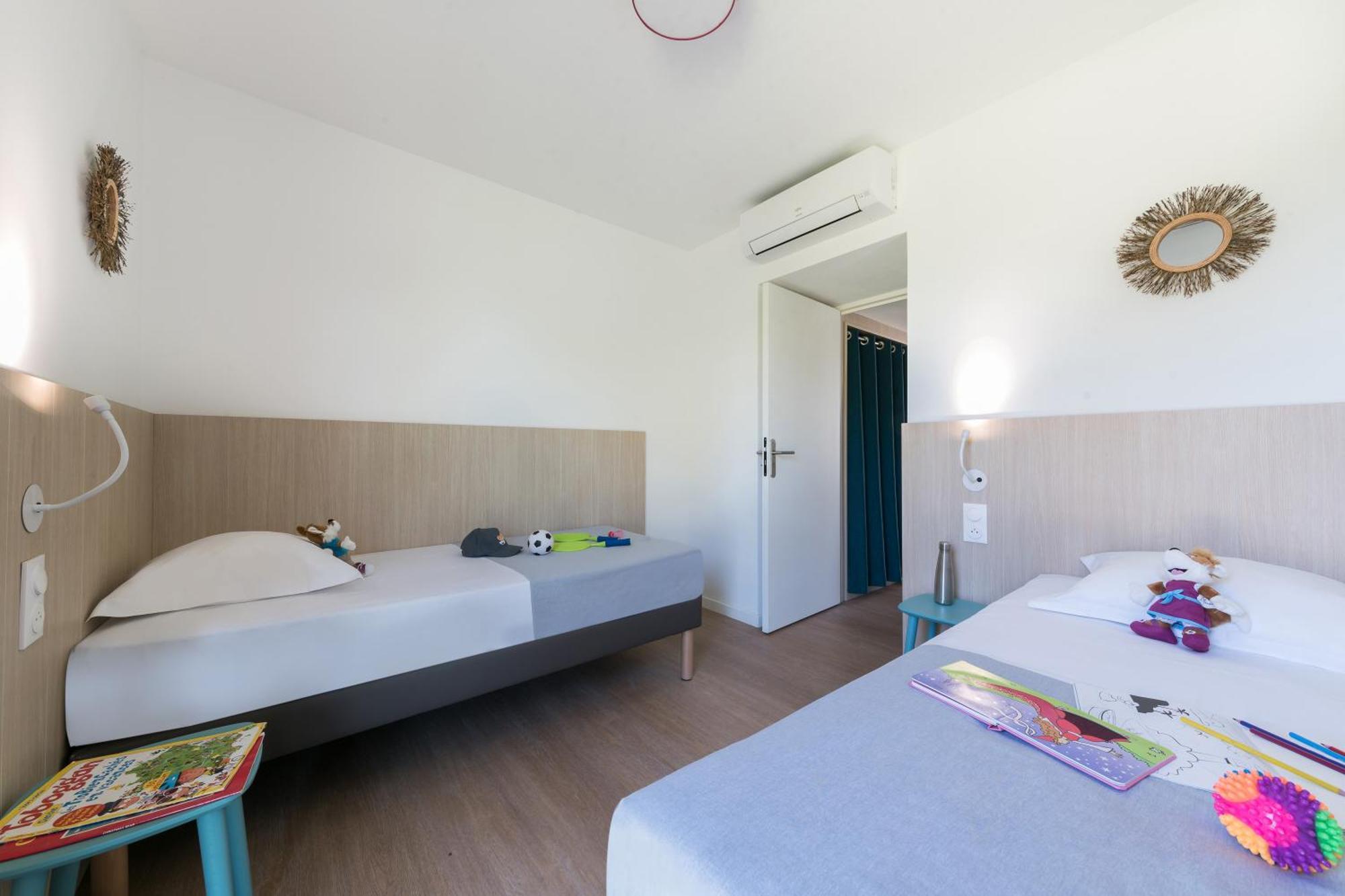 Belambra Clubs L'Isle Sur La Sorgue - Domaine De Mousquety Hotel ภายนอก รูปภาพ