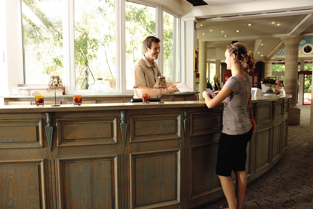 Belambra Clubs L'Isle Sur La Sorgue - Domaine De Mousquety Hotel ภายนอก รูปภาพ